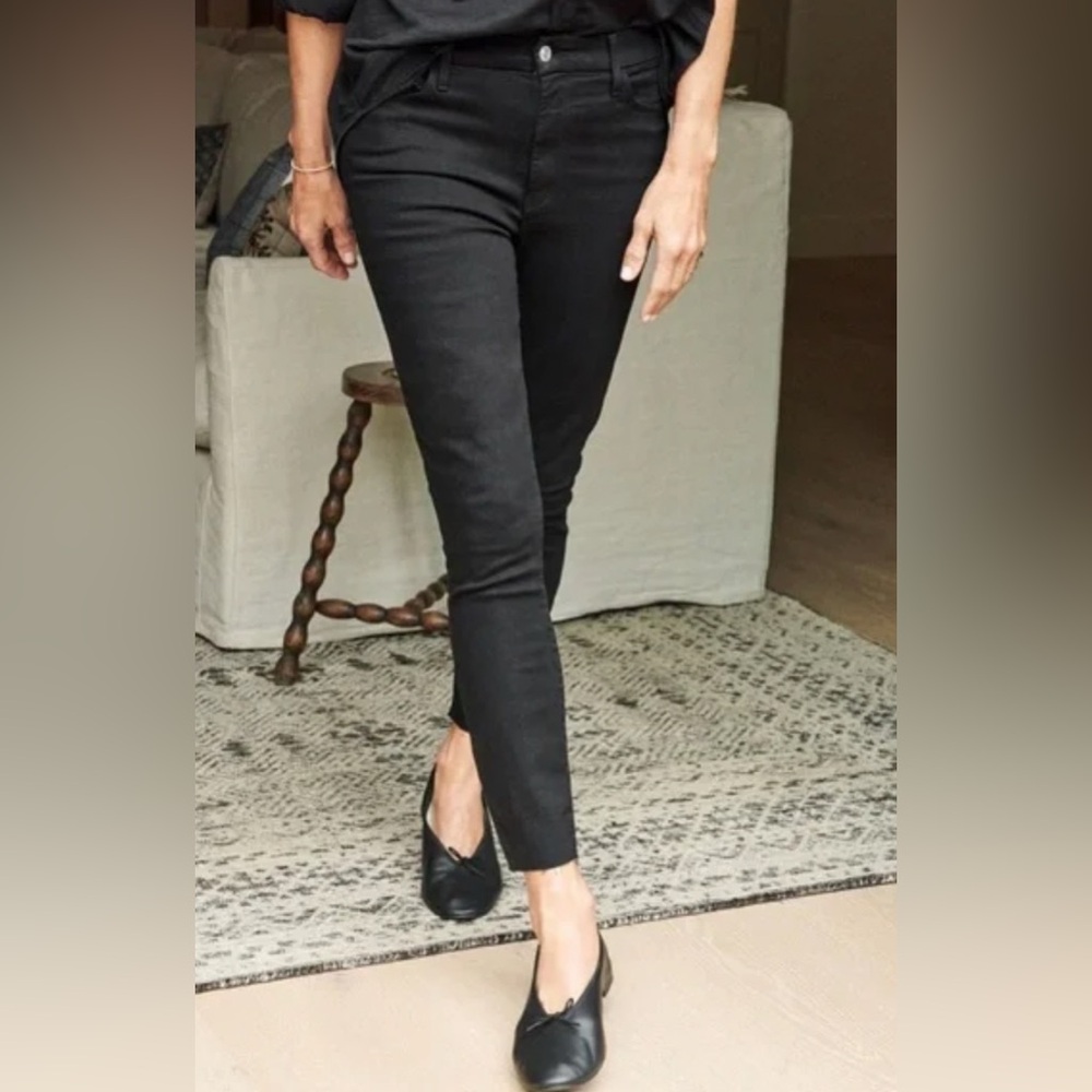 Frank & Eileen SLIGO Jean in ITALIAN POWER DENIM
1982 Wash
